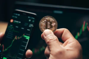 Bitcoin Analizi: Gelecek Hareketler Neler Getirecek?