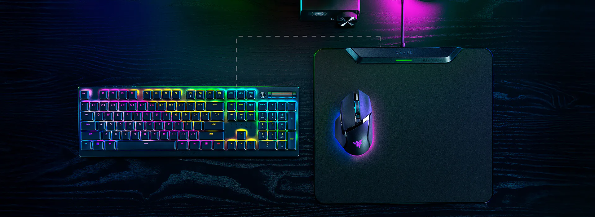 Razer’dan kablosuz şarj destekli yeni mousepad modeli duyuruldu!